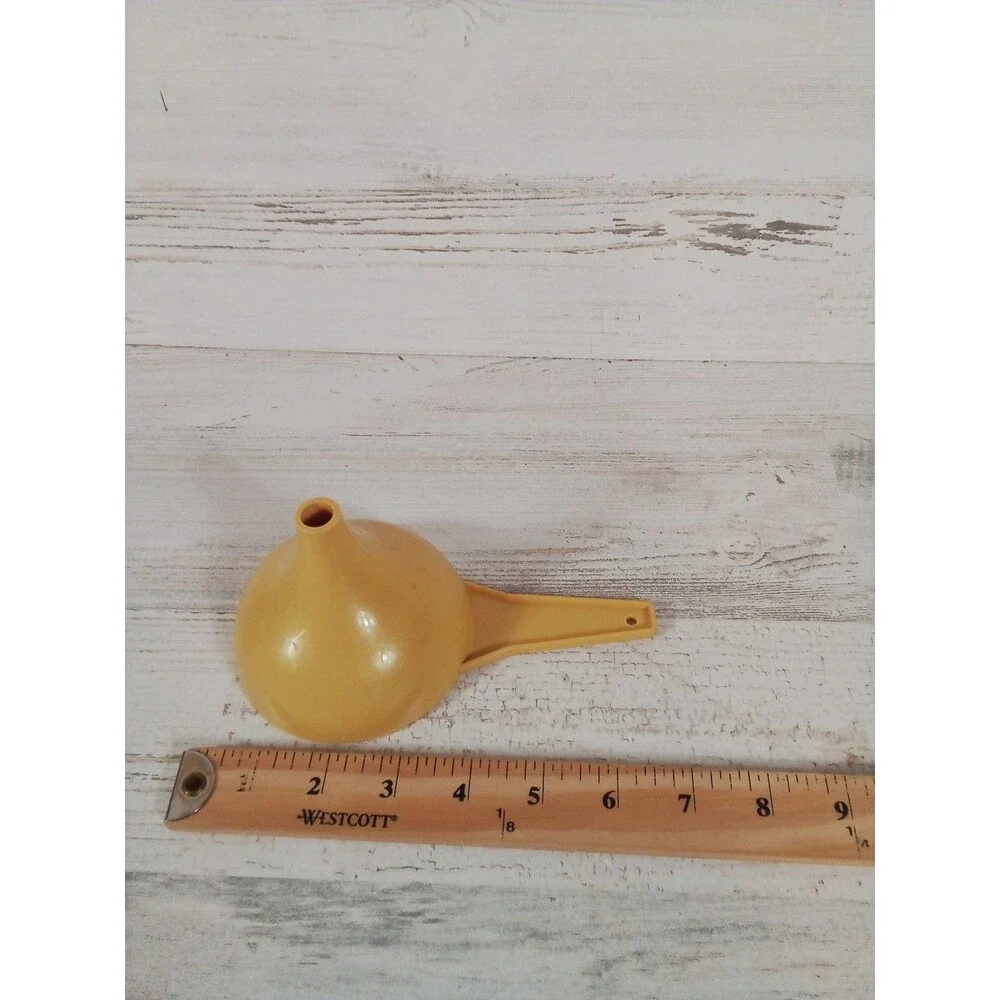 Tupperware Vintage Yellow Funnel